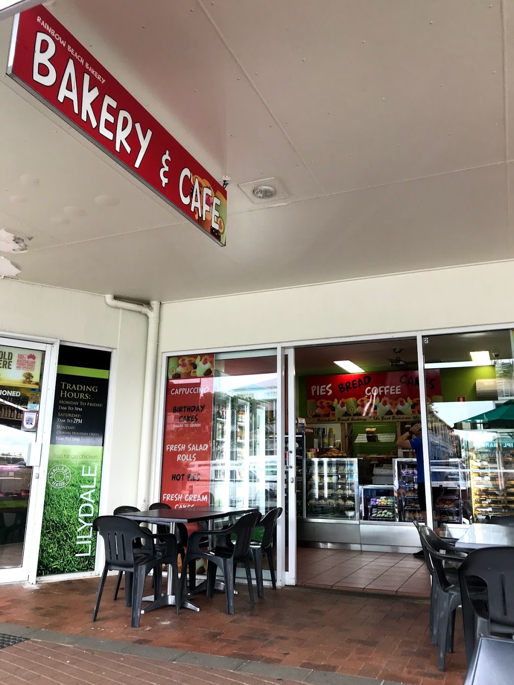 Rainbow Beach Pies & Cakes | bakery | 2/10 Rainbow Beach Rd, Rainbow Beach QLD 4581, Australia | 0754863454 OR +61 7 5486 3454