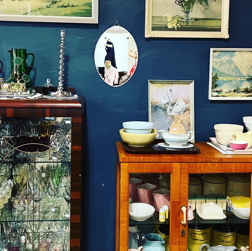 That Retro Shop | 16 Murray St, Tocumwal NSW 2714, Australia | Phone: 0400 327 696
