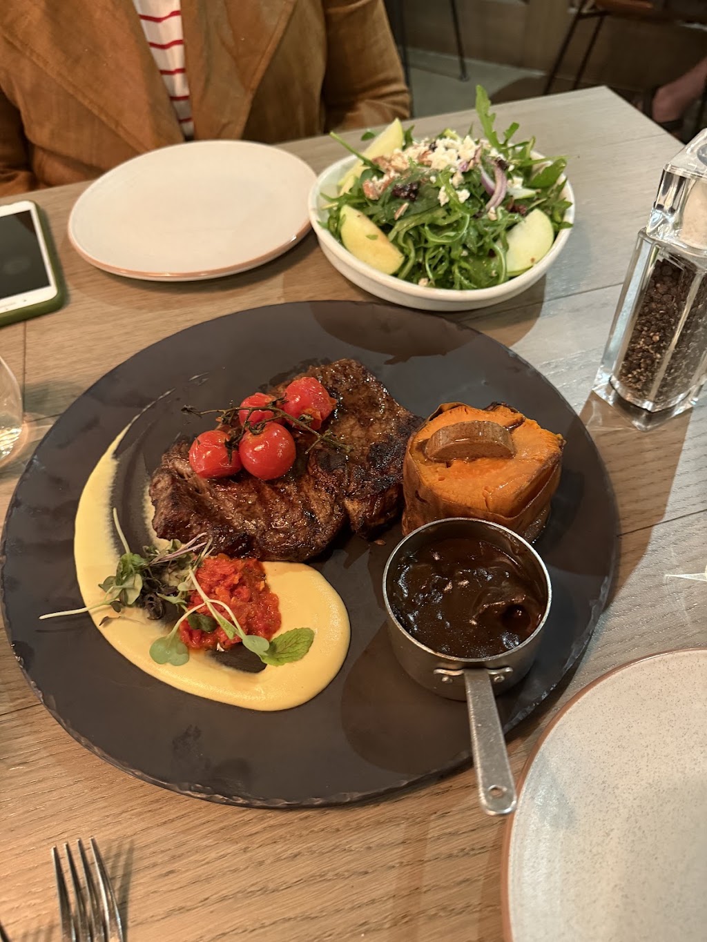 OSSO Rousehill | 10-14 Market Ln, Rouse Hill NSW 2155, Australia | Phone: 0468 155 010