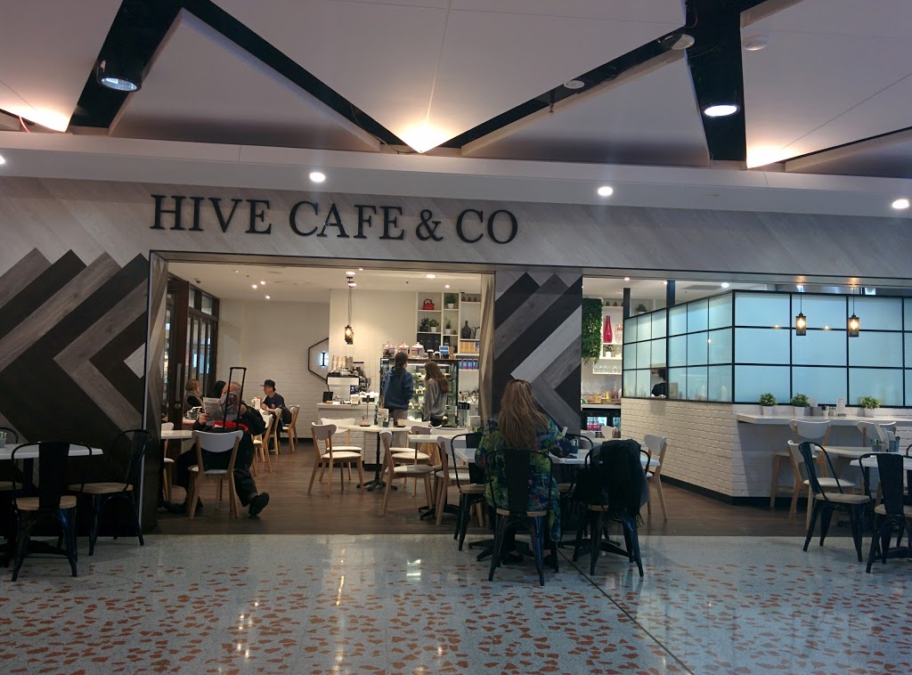 Hive Cafe & Co | Harbourside Shopping Centre, 2-10 Darling Dr, Sydney NSW 2000, Australia | Phone: (02) 9211 5557
