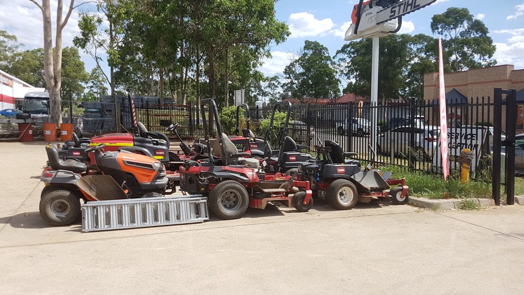 Narellan Mowers & Chainsaws | store | 2/6 Maxwell Pl, Narellan NSW 2567, Australia | 0246461889 OR +61 2 4646 1889