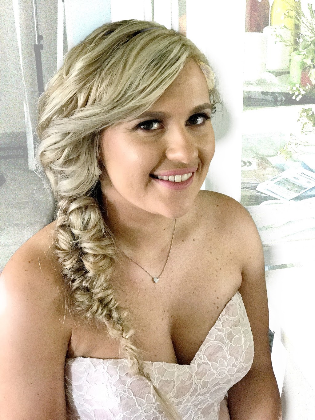Anywhere Wedding Hair (goldcoast Mobile Hairstylist) | hair care | 3 Matthew Flinders Dr, Hollywell QLD 4216, Australia | 0414317443 OR +61 414 317 443