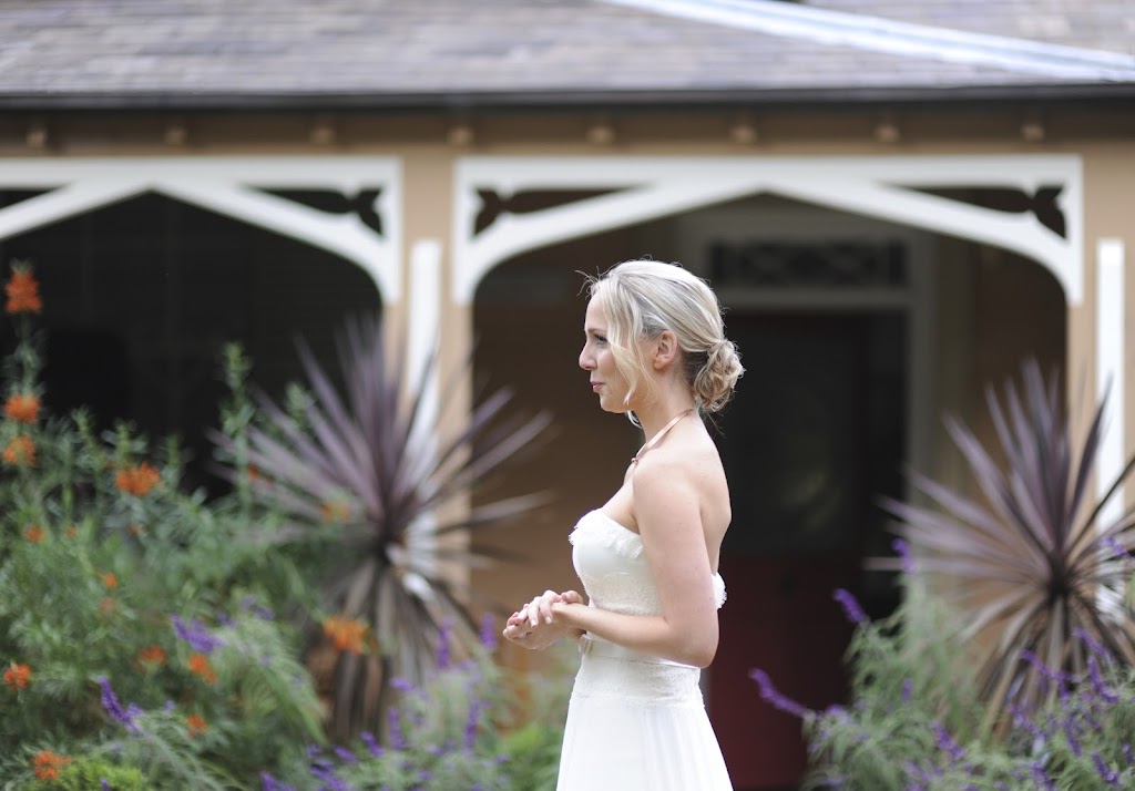 White Weddings Photography |  | 2 Fox St, Malabar NSW 2036, Australia | 0412811447 OR +61 412 811 447