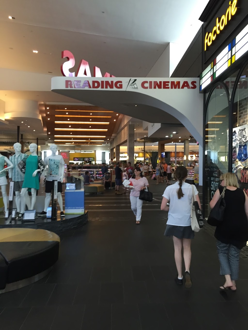 Reading Cinemas Charlestown | movie theater | 30 Pearson St, Charlestown NSW 2290, Australia | 0240321150 OR +61 2 4032 1150