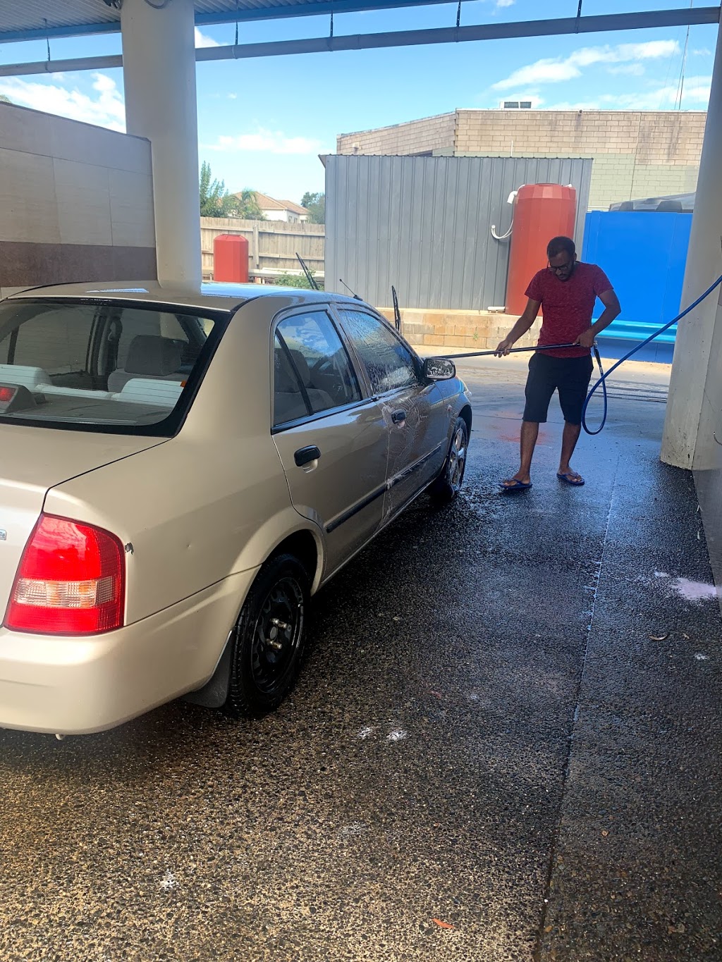 Sparkling Carwash | car wash | 1 Sevenoaks Rd, Burwood East VIC 3151, Australia
