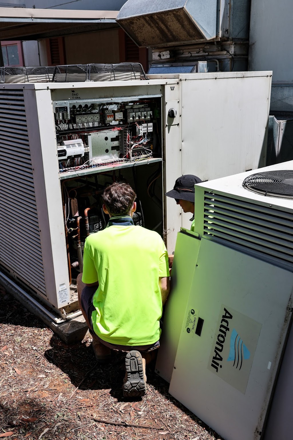 Chill-Rite Refrigeration & Air Conditioning | 8, 27/29 Bradwardine Rd, Robin Hill NSW 2795, Australia | Phone: 1300 545 767