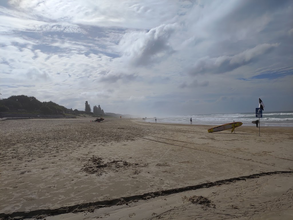 Coolum Surf School | Tickle Park, David Low Way, Coolum Beach QLD 4573, Australia | Phone: 0438 731 503