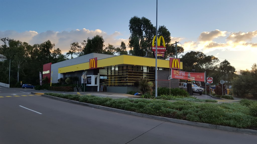 McDonalds Yeppoon | cafe | 48 Park St, Yeppoon QLD 4703, Australia | 0749392133 OR +61 7 4939 2133