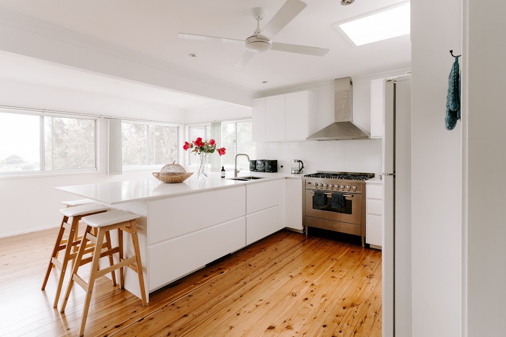 Four Quarters Currarong Beach | 35 Crookhaven Parade, Currarong NSW 2540, Australia | Phone: 0413 482 210