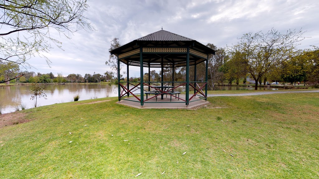 Sumsion Gardens | park | Wodonga VIC 3690, Australia