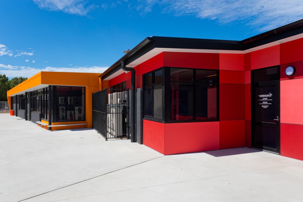 D.J Young Constructions Pty Ltd | 40 Greenmount Rd, Yarram VIC 3971, Australia | Phone: 0400 532 116