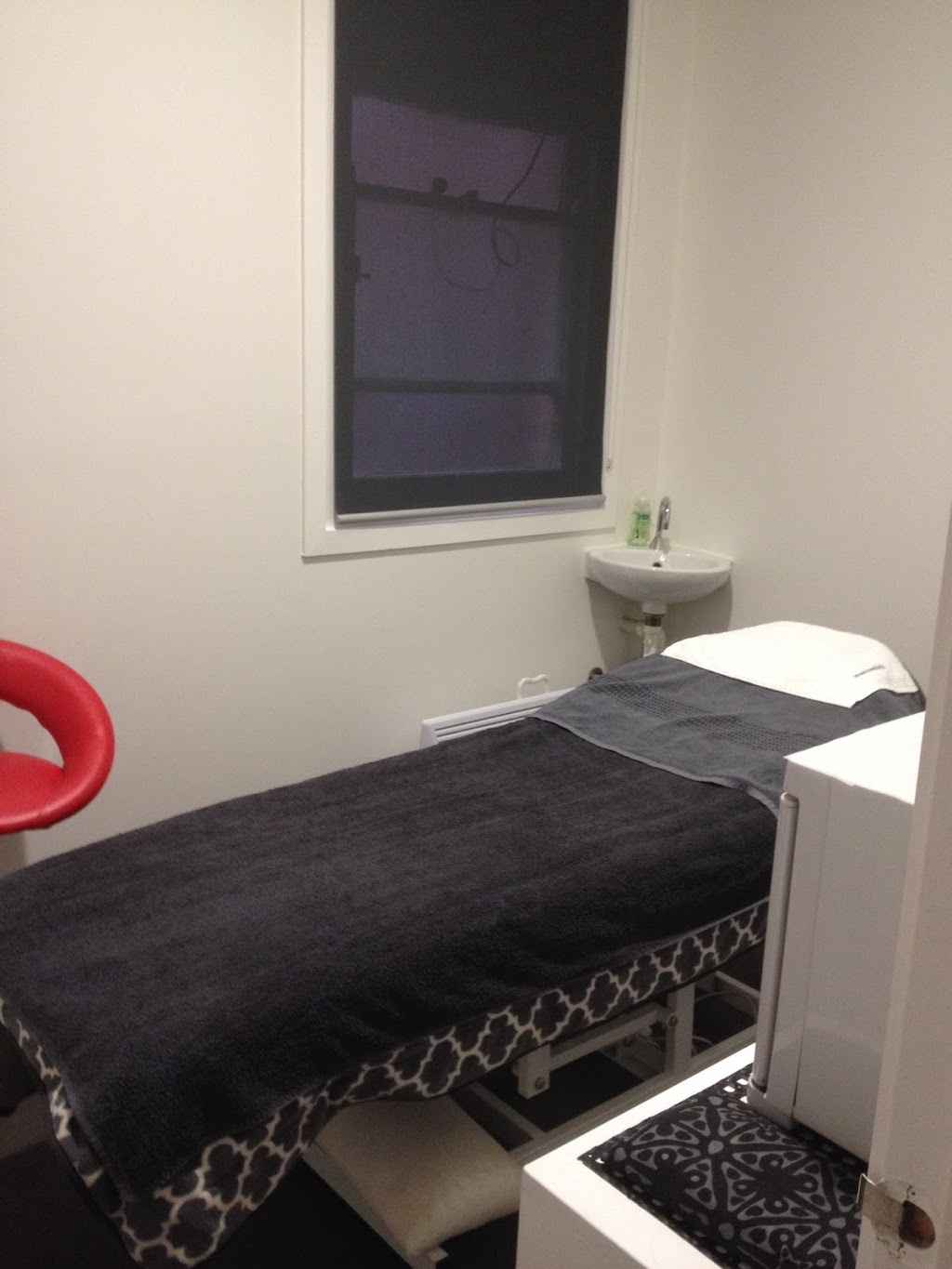 Appearance Clinic Australia | hair care | 301 Buckley St, Essendon VIC 3040, Australia | 0393312566 OR +61 3 9331 2566