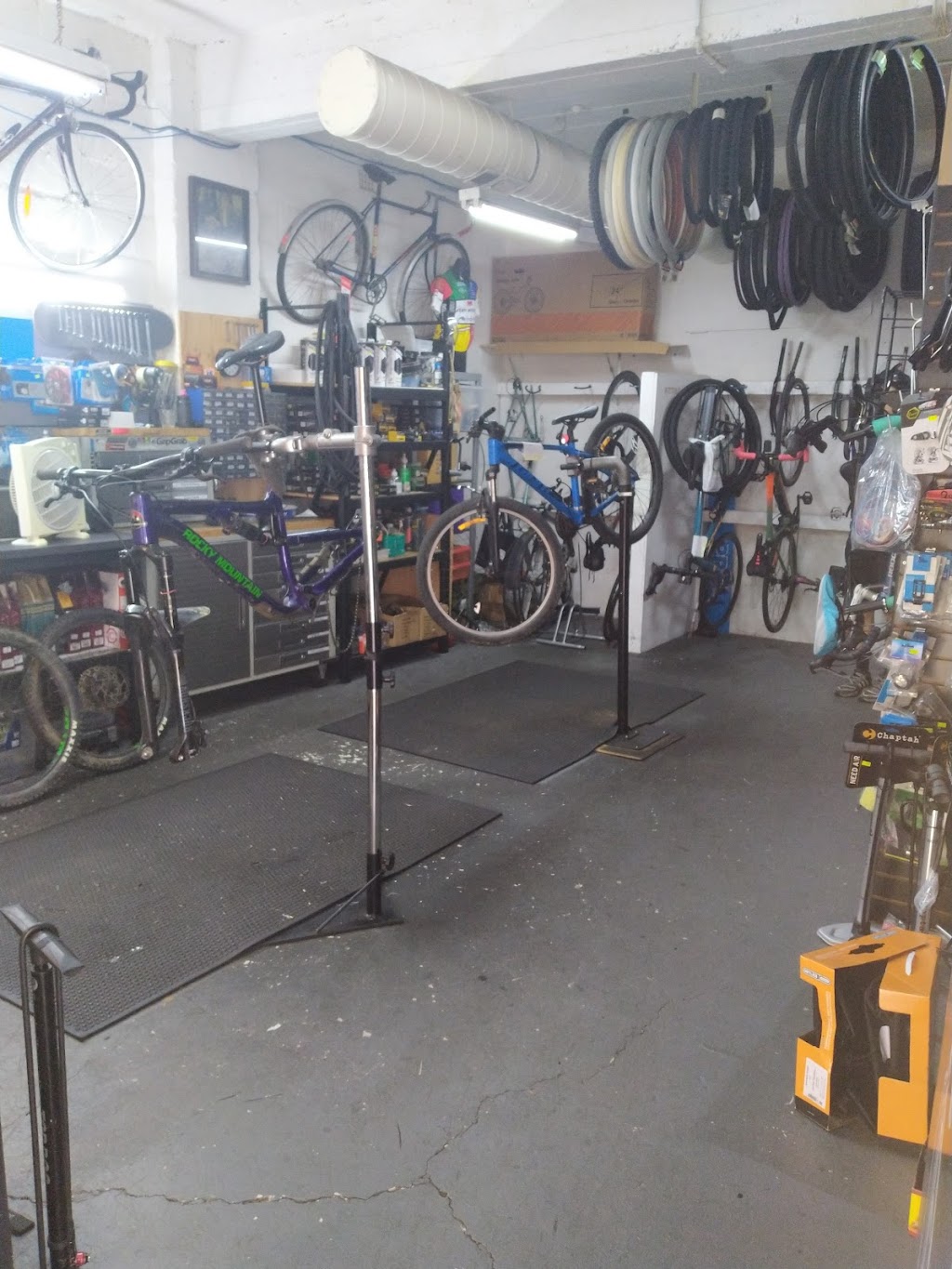 Pista Bikes | 243A Hawthorn Rd, Caulfield North VIC 3162, Australia | Phone: 0409 016 514