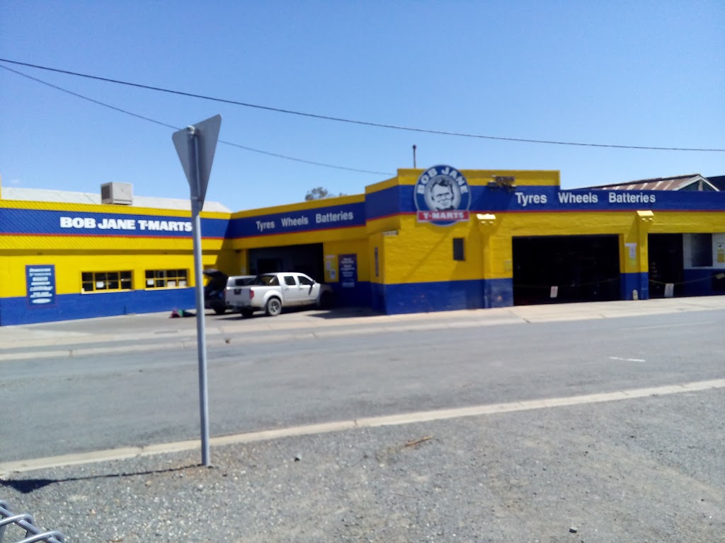 Bob Jane T-Marts | car repair | 267 High Street Cnr High St &, Railway Parade, Shepparton VIC 3630, Australia | 0358311300 OR +61 3 5831 1300