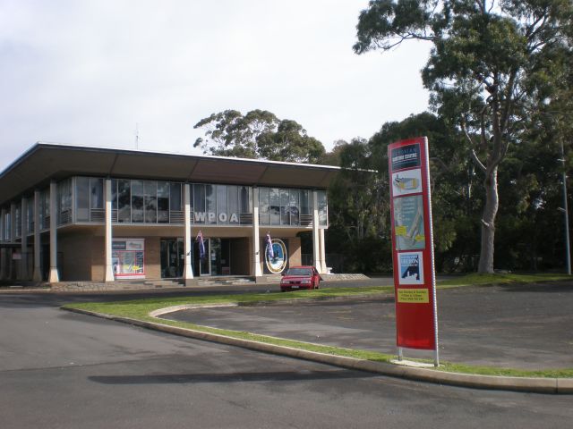 Otama Submarine Lookout Track | The Esplanade, Crib Point VIC 3919, Australia | Phone: 0476 109 223