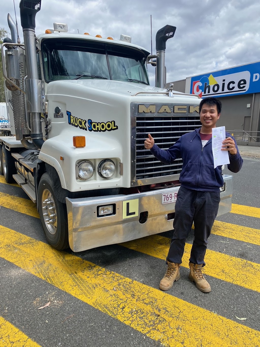Affordable Truck School | 70 Depot Rd, Deagon QLD 4017, Australia | Phone: (07) 3263 6457
