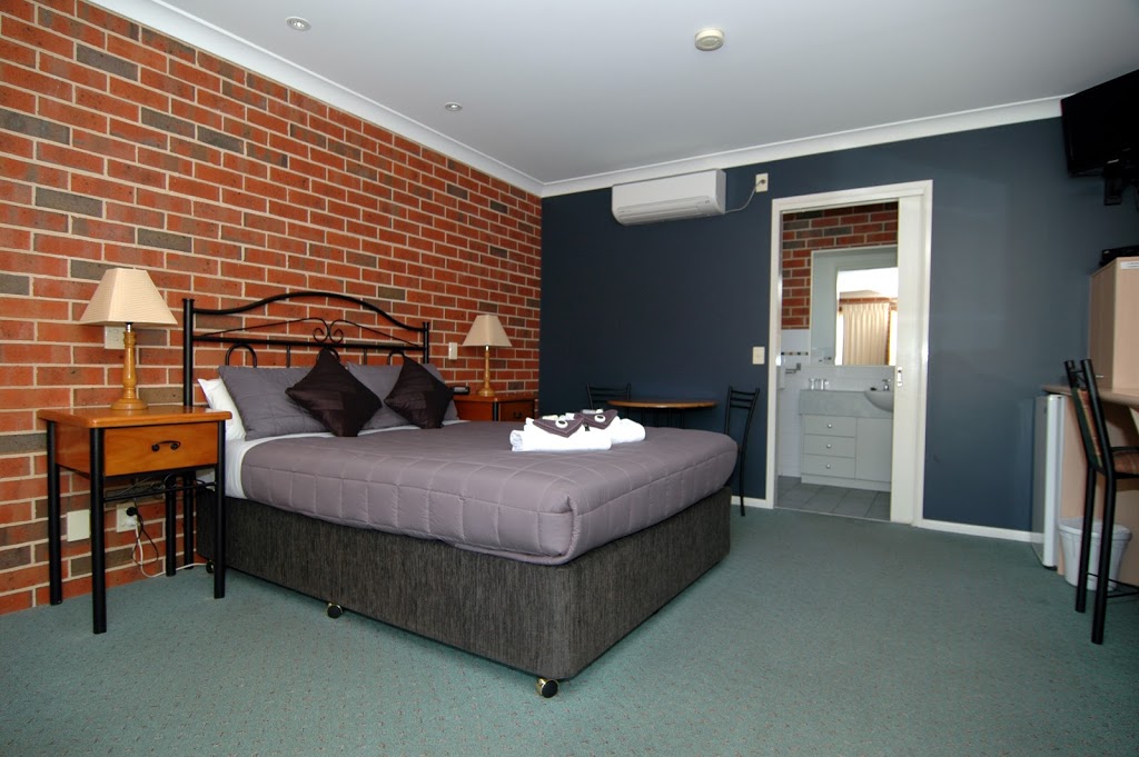 Poachers Paradise Hotel | 97 Murray St, Rutherglen VIC 3685, Australia | Phone: (02) 6032 9502