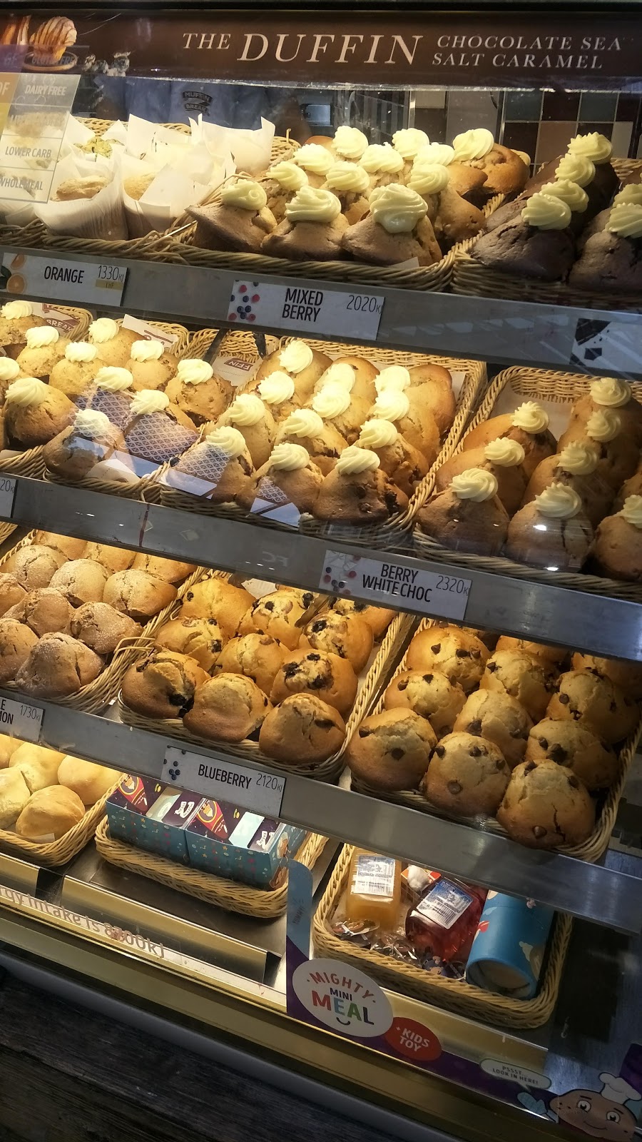 Muffin Break Greensborough | bakery | 25 Main St, Greensborough VIC 3087, Australia | 0394323338 OR +61 3 9432 3338