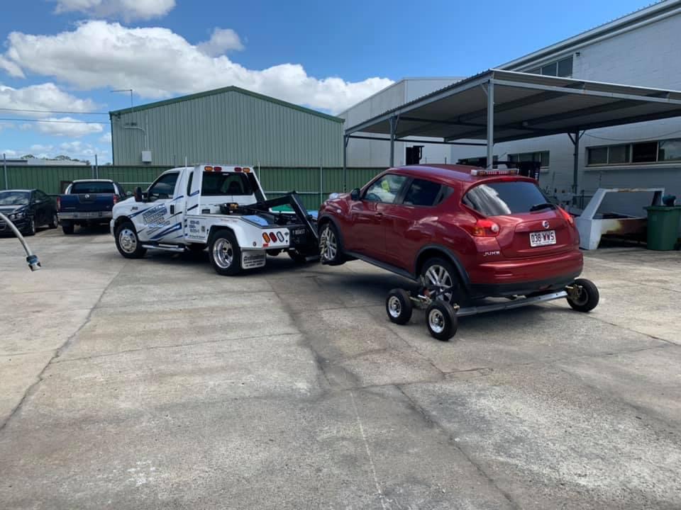 Narangba & Districts Towing Service | 291 Macdonnell Rd, Clontarf QLD 4019, Australia | Phone: 0409 482 620