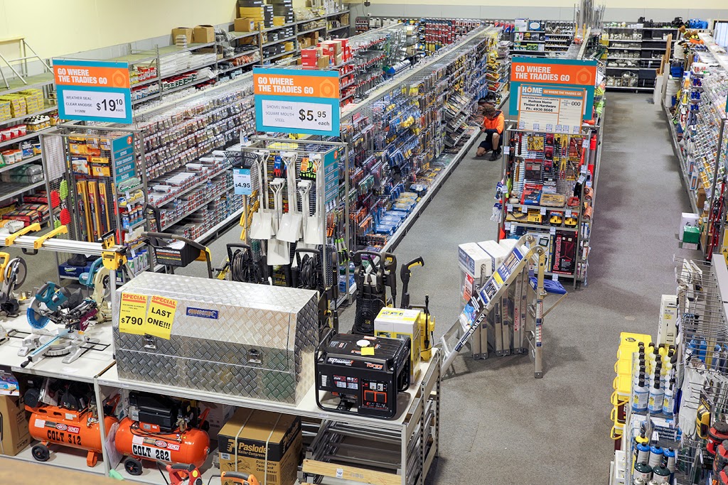 Hudson Home Timber & Hardware | hardware store | 51-65 Aberglasslyn Rd, Rutherford NSW 2320, Australia | 0249368666 OR +61 2 4936 8666