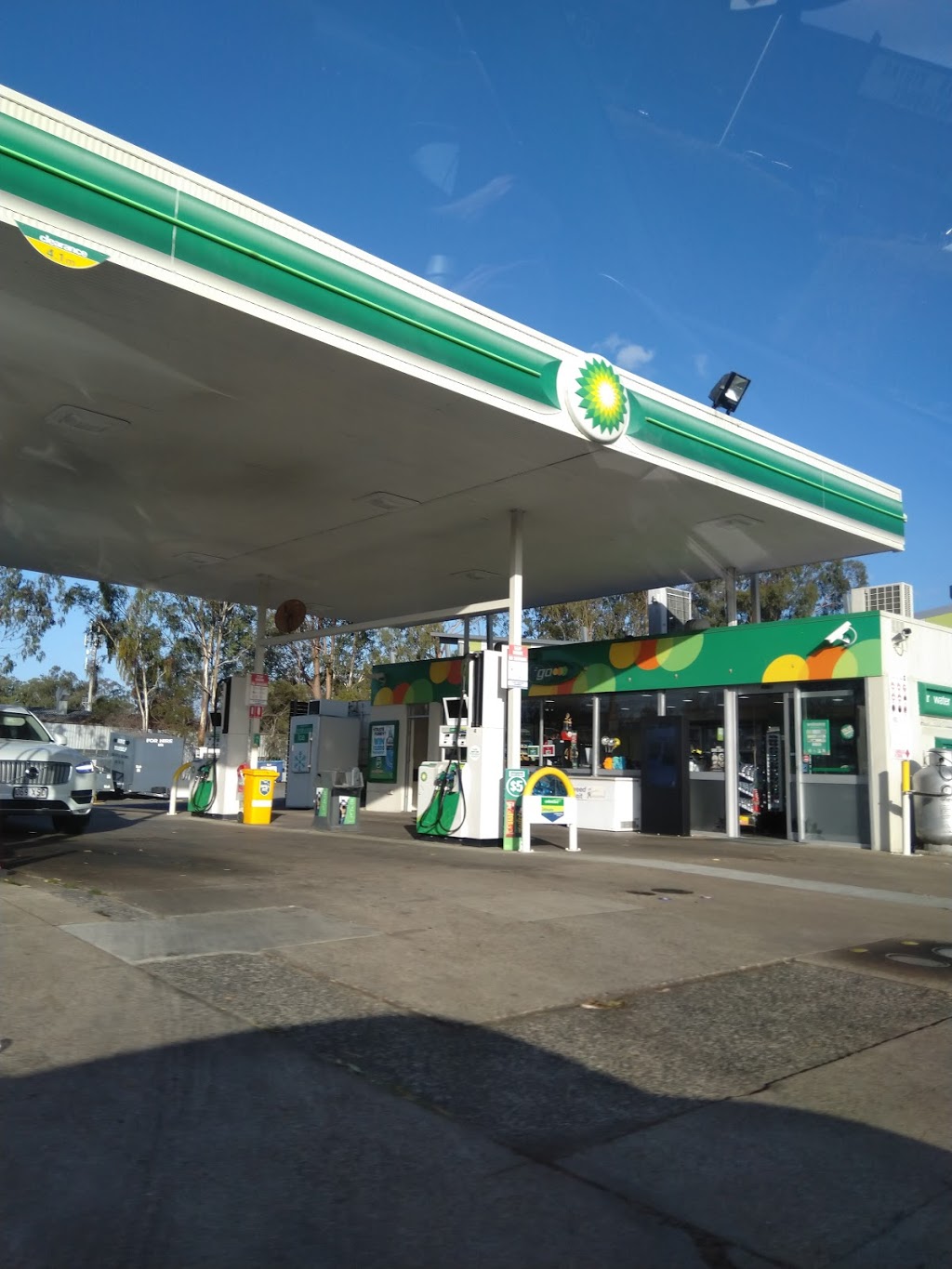 BP | gas station | 500 Warwick Rd, Yamanto QLD 4305, Australia | 0732889400 OR +61 7 3288 9400