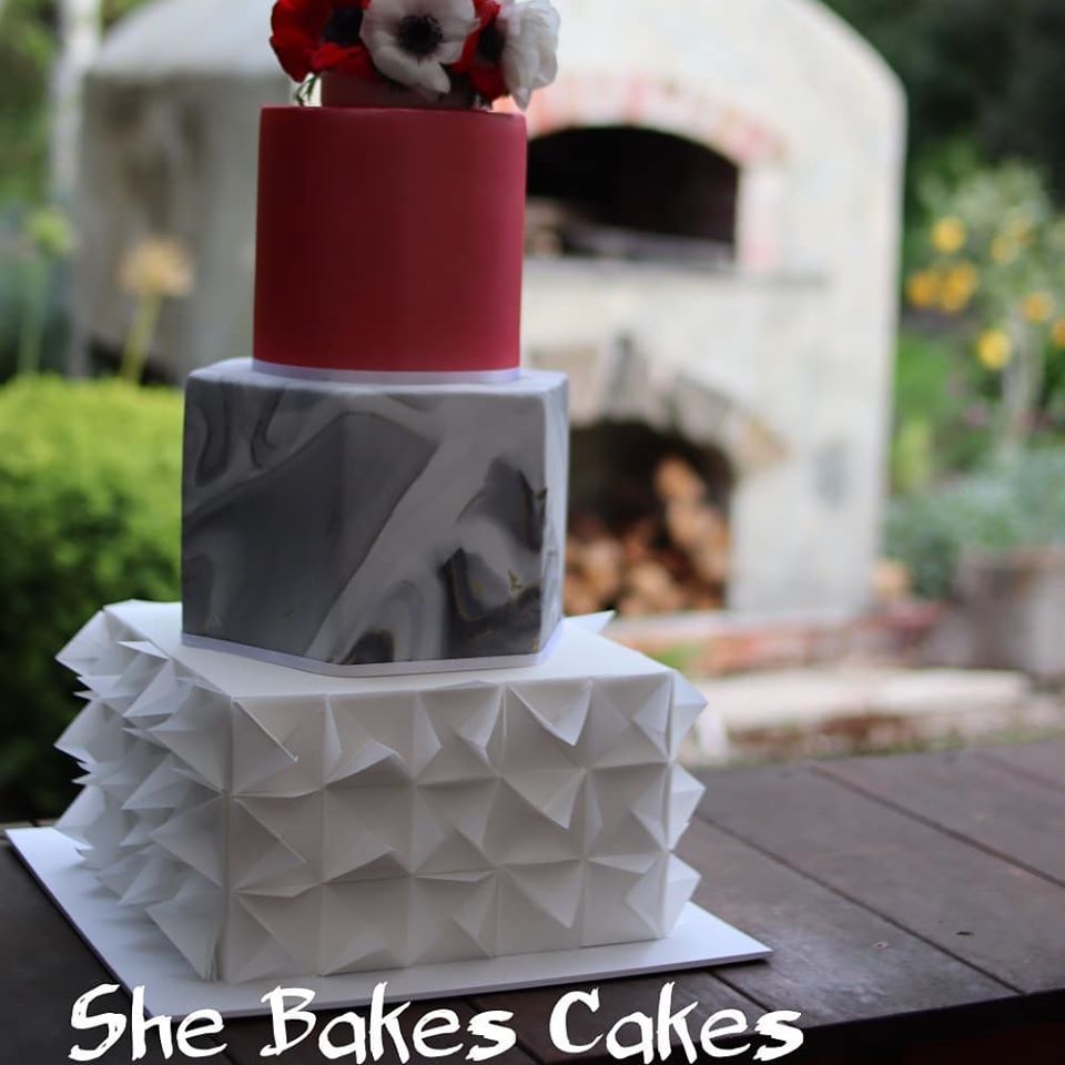 She Bakes Cakes | Barkly St, Golden Point VIC 3350, Australia | Phone: 0409 906 284