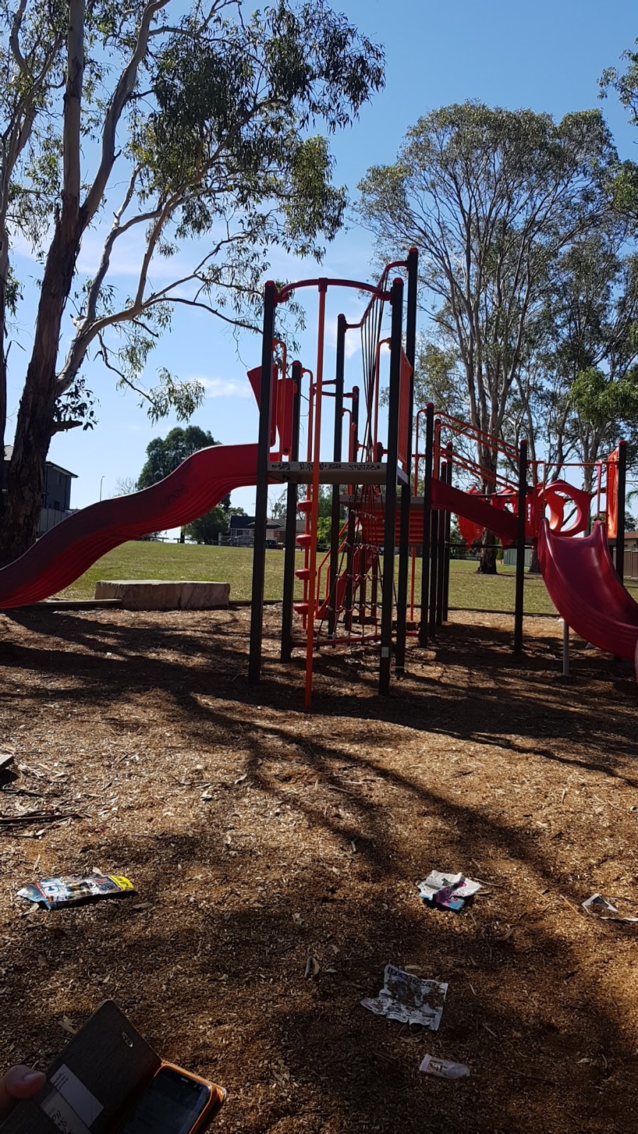 Hyacinth Park | park | 27 Hyacinth Ave, Macquarie Fields NSW 2564, Australia | 0246454000 OR +61 2 4645 4000