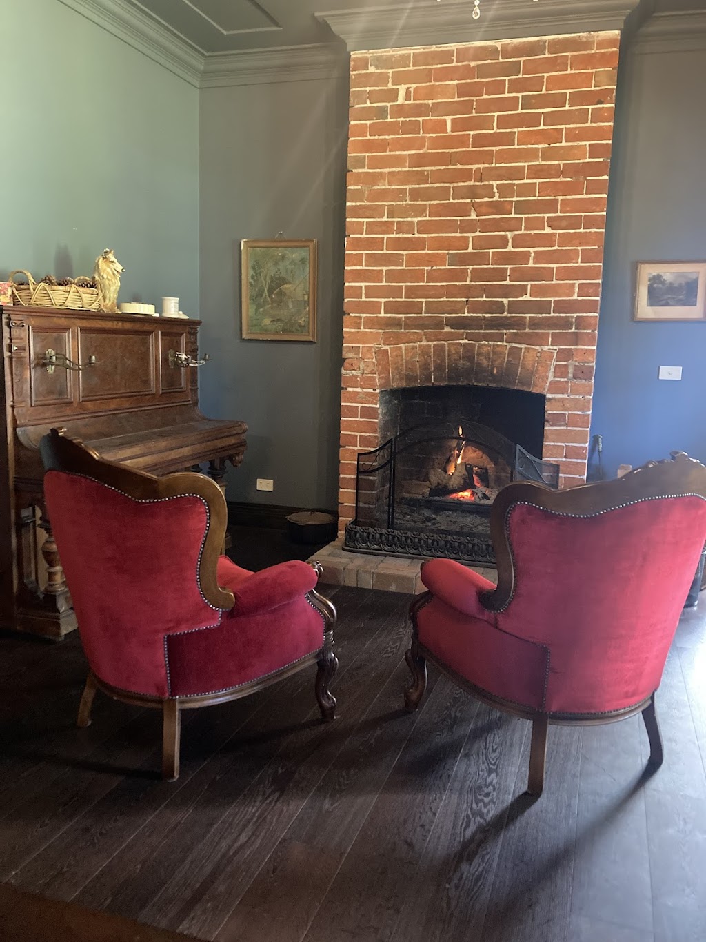 Blue Hills Luxury Farm Stay | 83 Meads Rd, Tilba Tilba NSW 2546, Australia | Phone: 0400 358 514