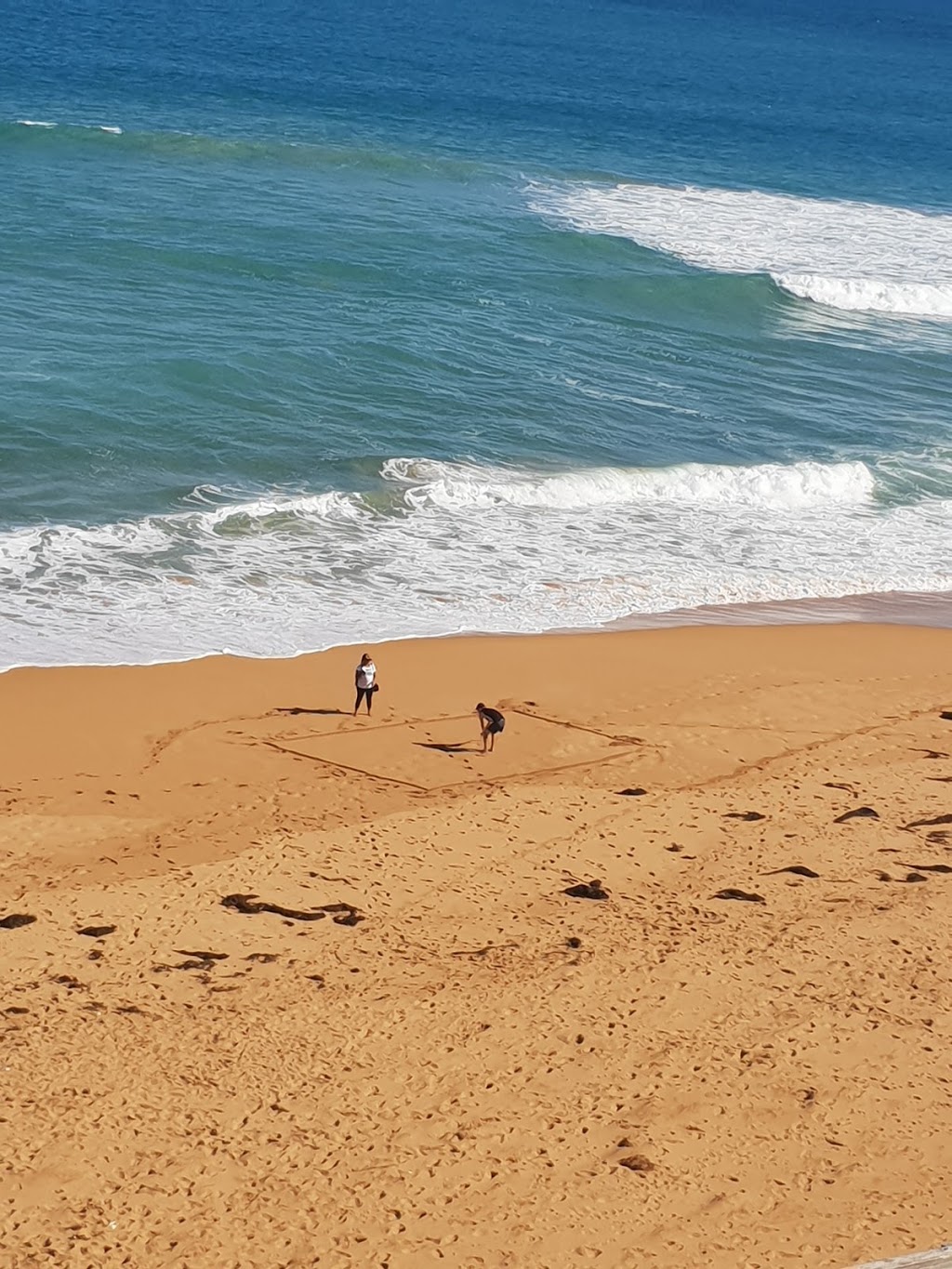 Logans Beach Whale Watching Platform | tourist attraction | 11-13 Logans Beach Rd, Warrnambool VIC 3280, Australia | 1800637725 OR +61 1800 637 725