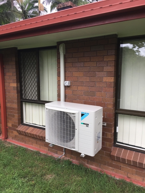 Ice Blast Air Conditioning and Electrical | 28 Dixon Dr, Pimpama QLD 4209, Australia | Phone: 1300 134 041