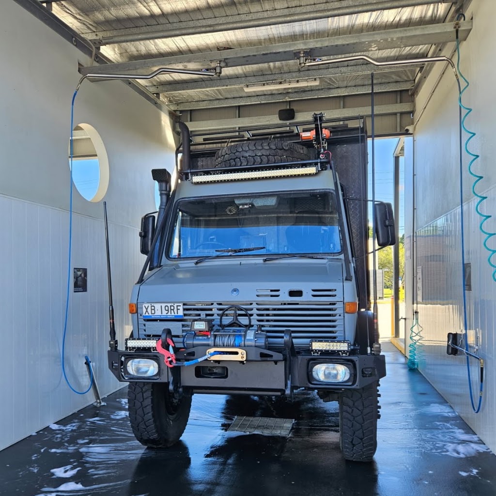 Carwash 44 | 6 Goshawk Ct, Caboolture QLD 4510, Australia | Phone: 0459 749 521