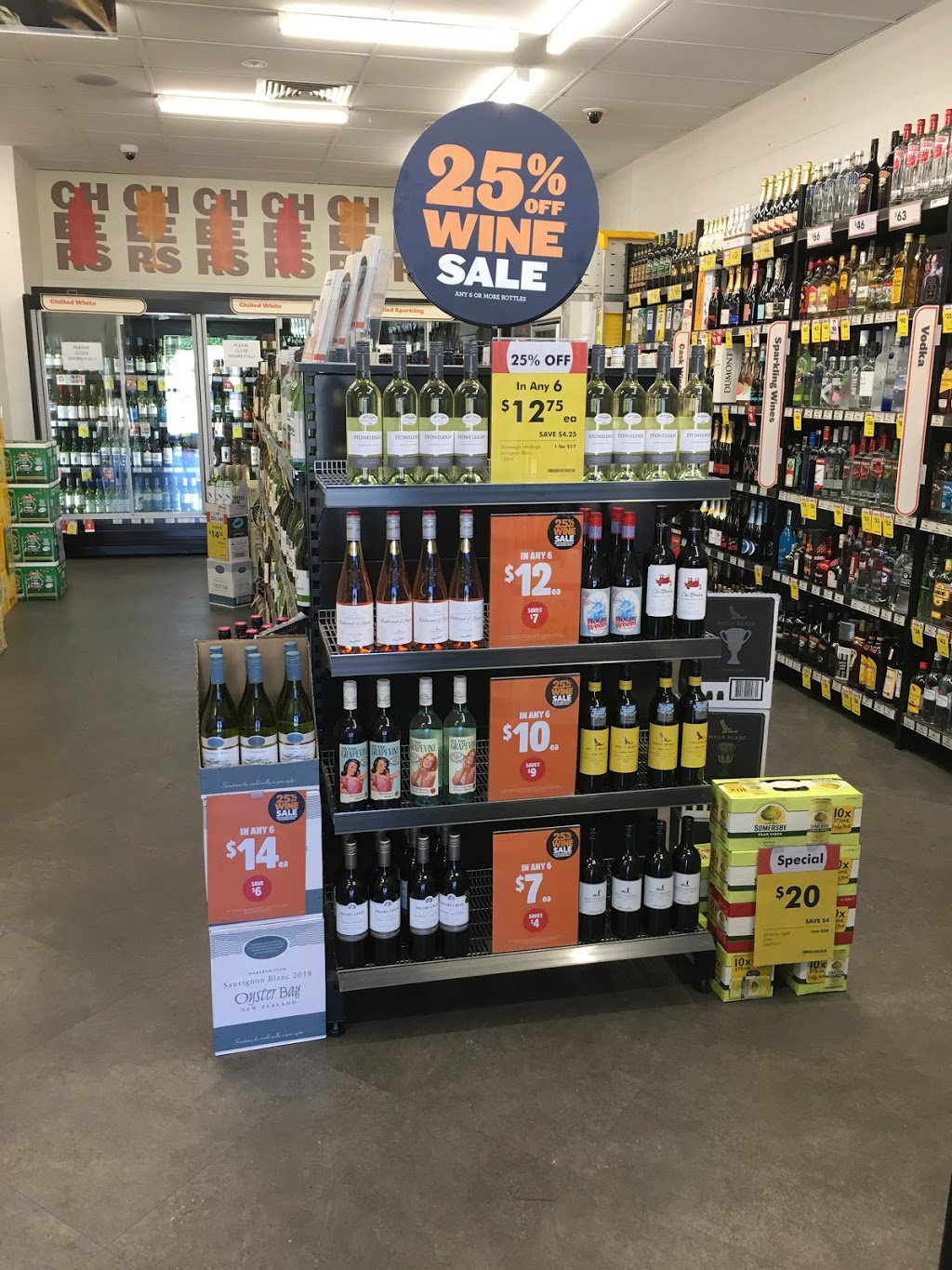 BWS Kelso | Kelso Shopping Centre, Shops 1 & 2/1465 - 1467 Upper Ross River Road, Kelso QLD 2795, Australia | Phone: (07) 4774 0115