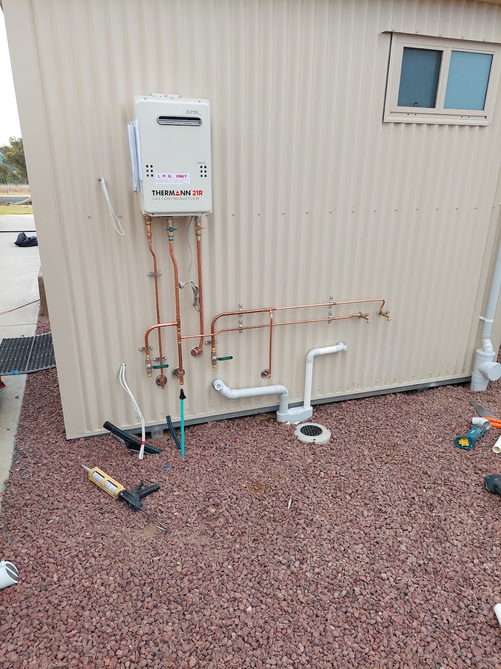 Water Benders Plumbing Service | 5 Gourlas Ct, Stanthorpe QLD 4380, Australia | Phone: 0455 022 129