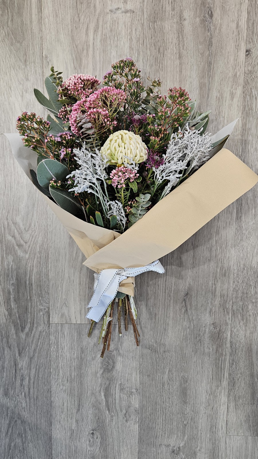 Magpie Flower Co | 100 Magpie Cres, Mannum SA 5238, Australia | Phone: 0402 068 430