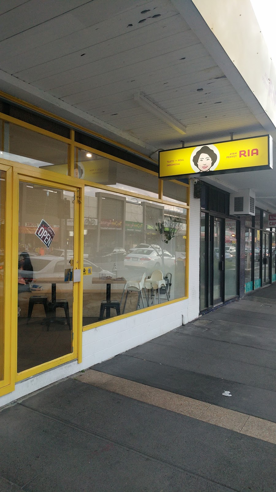 Ayam Penyet Ria | 25 Douglas St, Noble Park VIC 3174, Australia | Phone: (03) 8524 2667