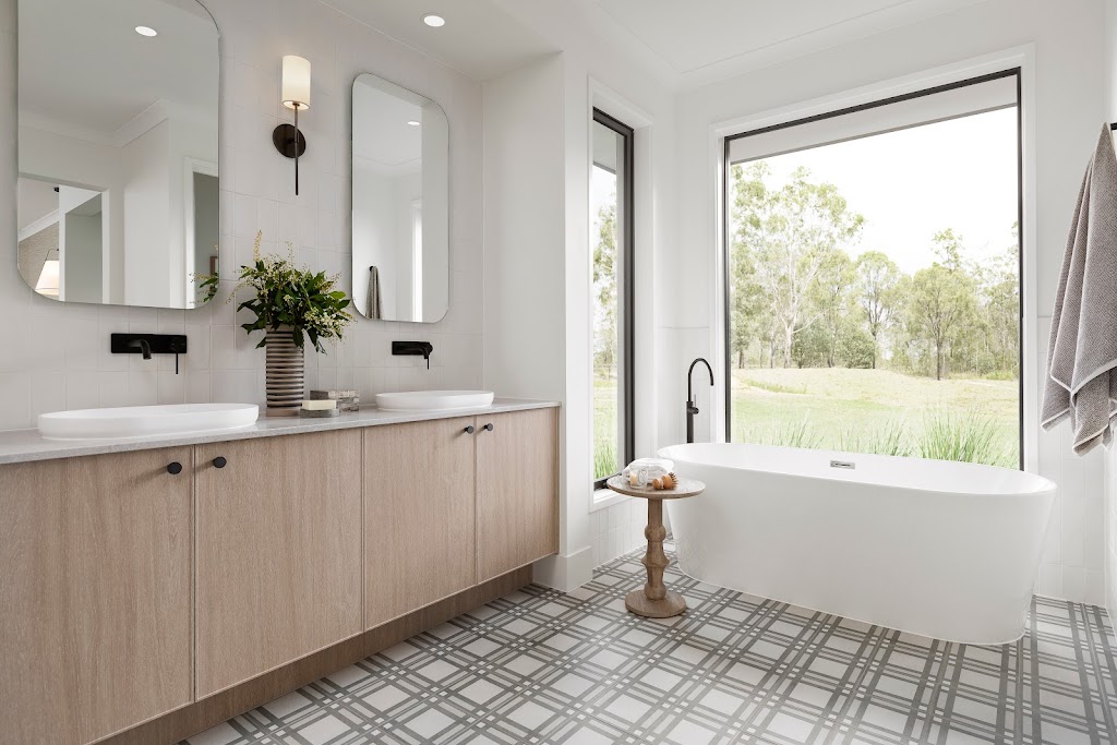 Coral Homes - Everleigh Display (Acreage) | 55 Hedge Ln, Greenbank QLD 4124, Australia | Phone: 0447 226 853