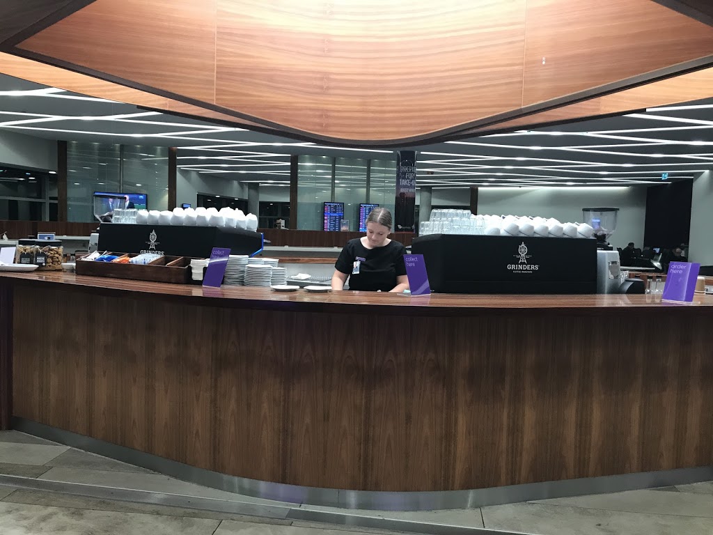 Virgin Australia Lounge Brisbane - DH | Airport Dr, Brisbane Airport QLD 4008, Australia | Phone: 13 67 89