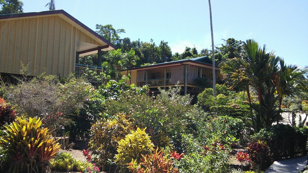 Licuala Lodge | 11 Mission Cir, Mission Beach QLD 4852, Australia | Phone: (07) 4068 8194