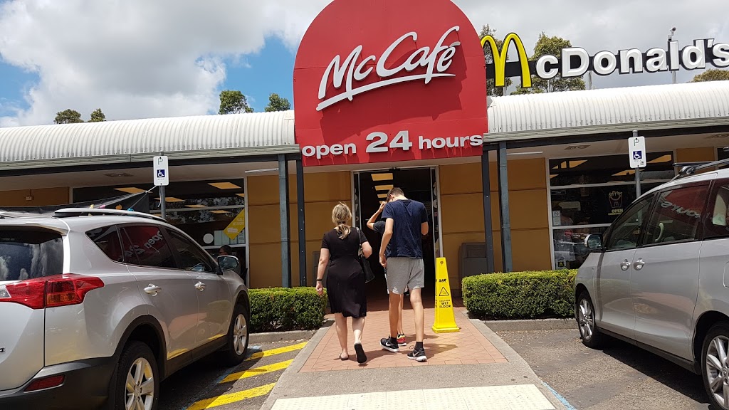McCafé | Warnervale NSW 2259, Australia