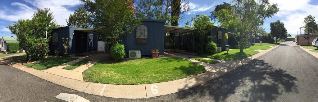 Jolly Swagman Accommodation Park | lodging | 47 Kitchener St, East Toowoomba QLD 4350, Australia | 0746328735 OR +61 7 4632 8735