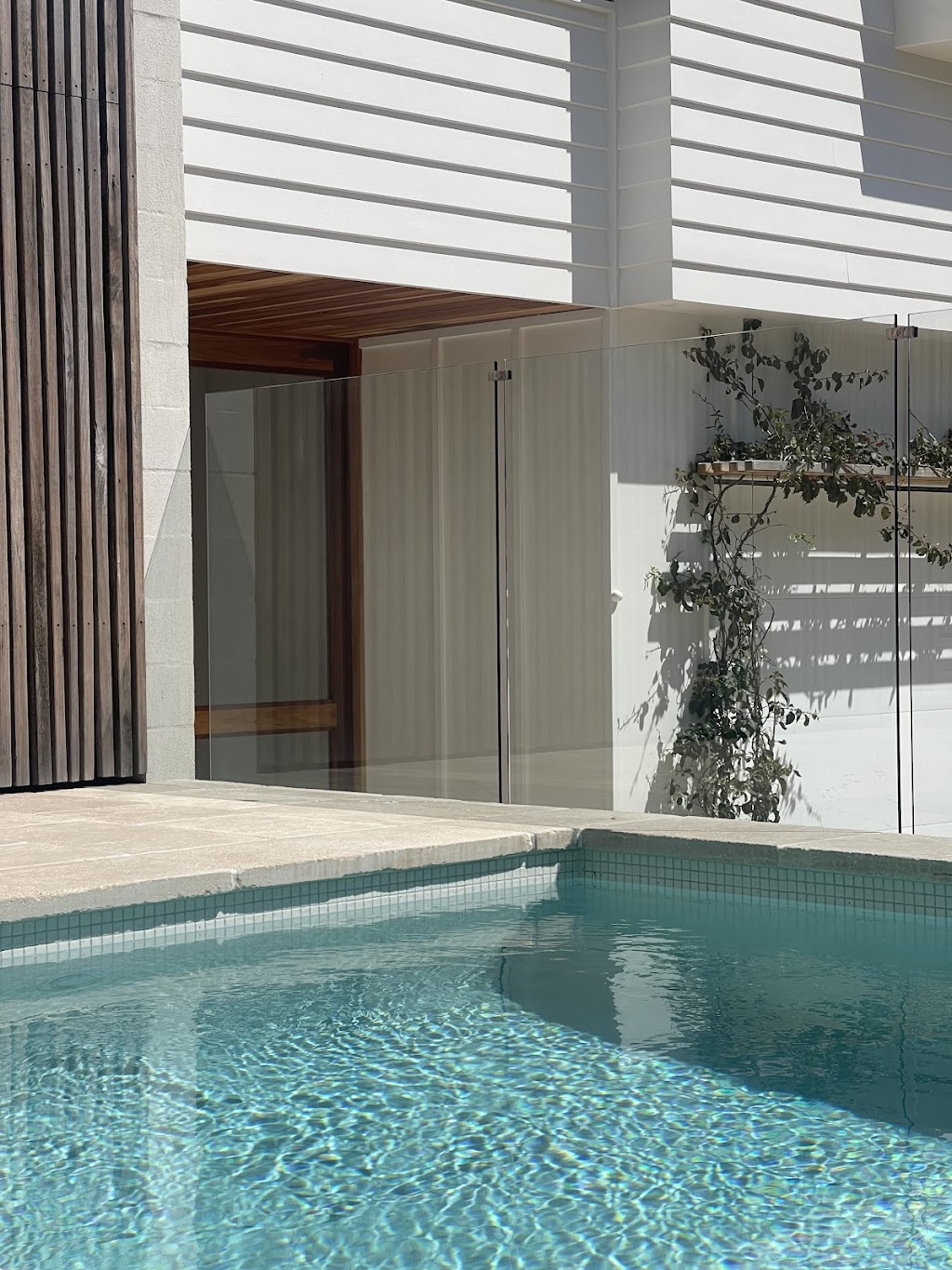 Pacific Palms Pool Maintenance | 14 Karnang Dr, Boomerang Beach NSW 2428, Australia | Phone: 0419 274 279