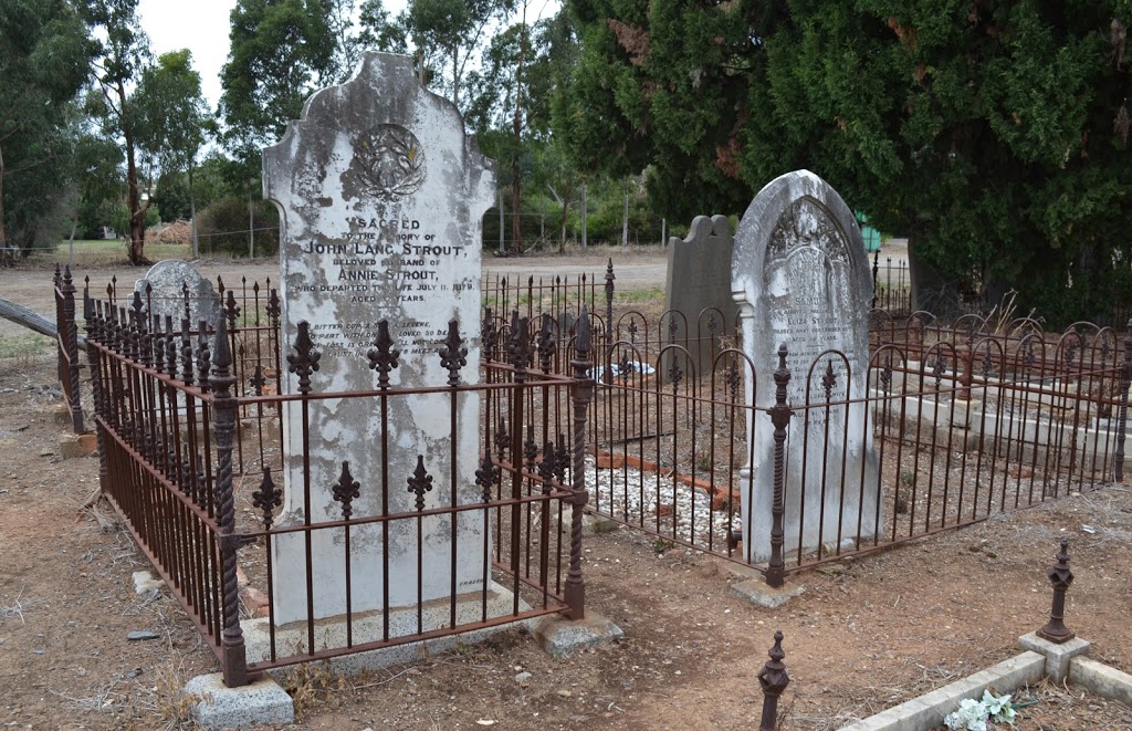 Strout Place Cemetery | cemetery | 193 Binney Rd, McLaren Vale SA 5171, Australia