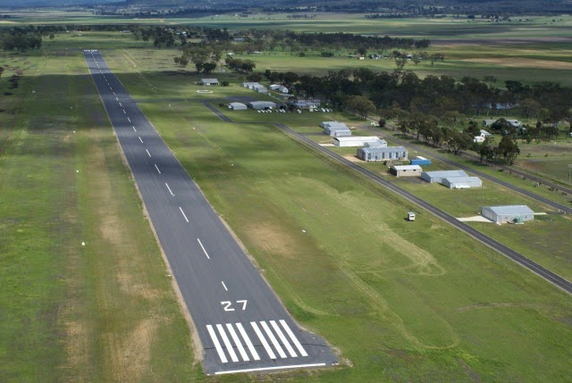 Warwick Gliding Club | 89 Massie Bony Mountain Rd, Massie QLD 4370, Australia | Phone: (07) 3077 6973