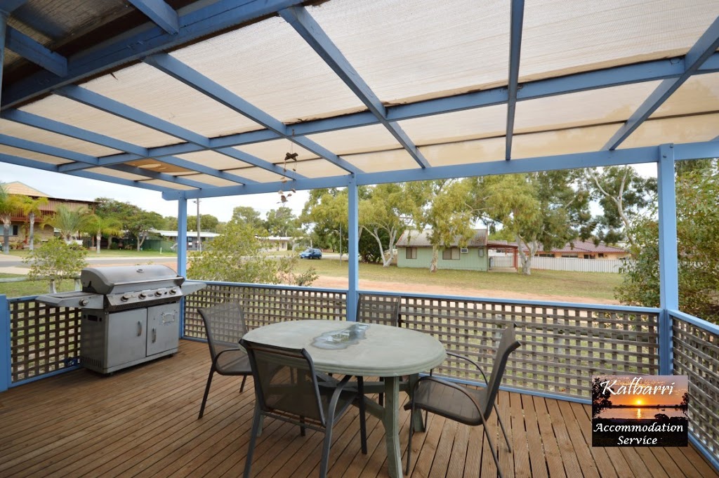 Cole Cottage | 38 Smith St, Kalbarri WA 6536, Australia | Phone: (08) 9937 0400