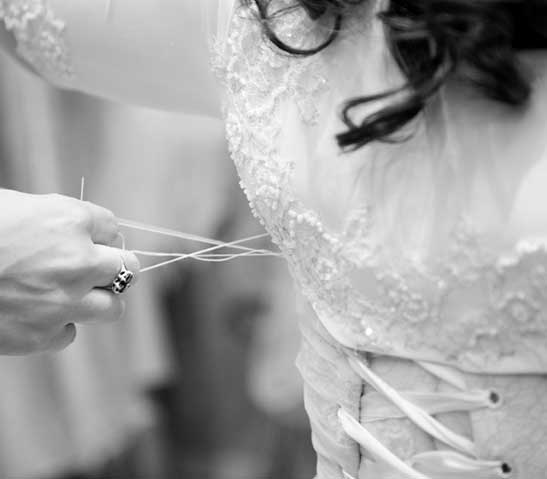 Roses Bridal and Wedding Alterations | 43 Soldiers Point Dr, Norah Head NSW 2263, Australia | Phone: 0402 070 995