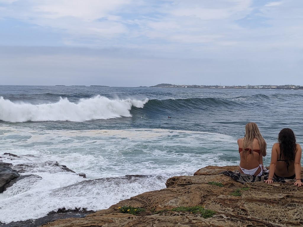 Wollongong City Surf Life Saving Club | Marine Drive, Wollongong NSW 2500, Australia | Phone: (02) 4229 1994