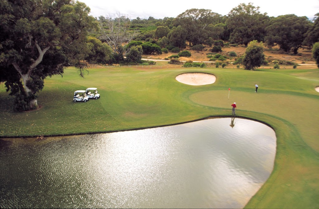 Meadow Springs Golf and Country Club | 23 Meadow Springs Dr, Meadow Springs WA 6210, Australia | Phone: (08) 9581 6360