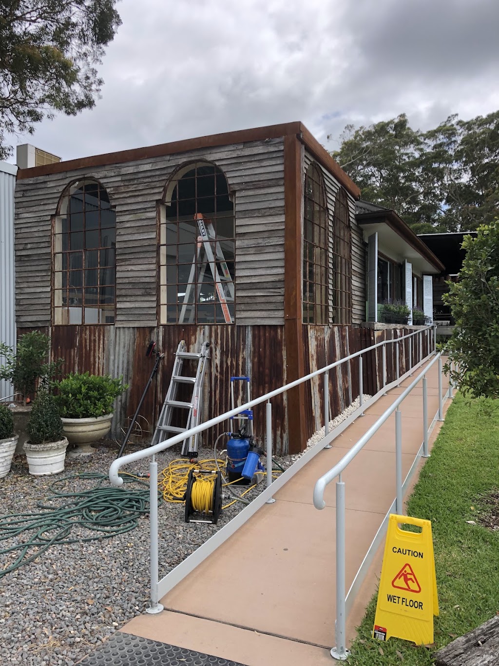 Crystalline Window Cleaning | 147a Spinnaker Way, Corlette NSW 2315, Australia | Phone: 0431 549 993