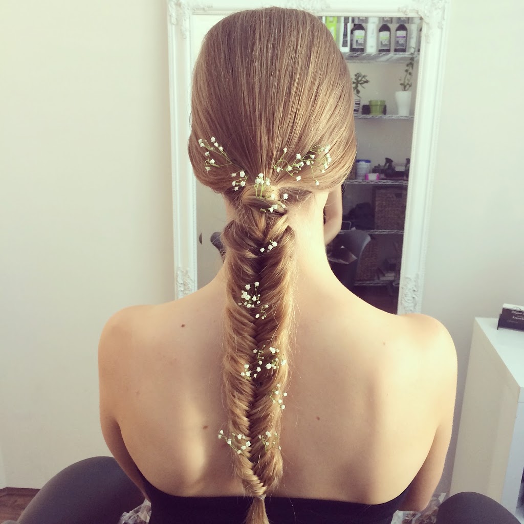 Elegant Edge Hairstylist | 30 Apricot St, Forrestfield WA 6058, Australia