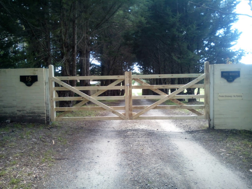 Custom Country Gates | 1269 Illaroo Rd, Nowra NSW 2541, Australia | Phone: 0412 729 711